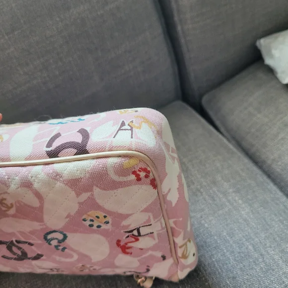 The cutest pink Chanel - Picture 6 of 11